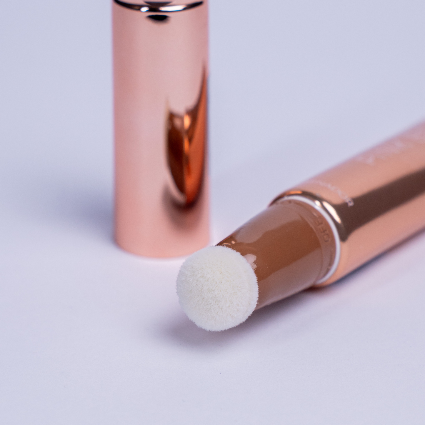 Iluminador Líquido com Aplicador