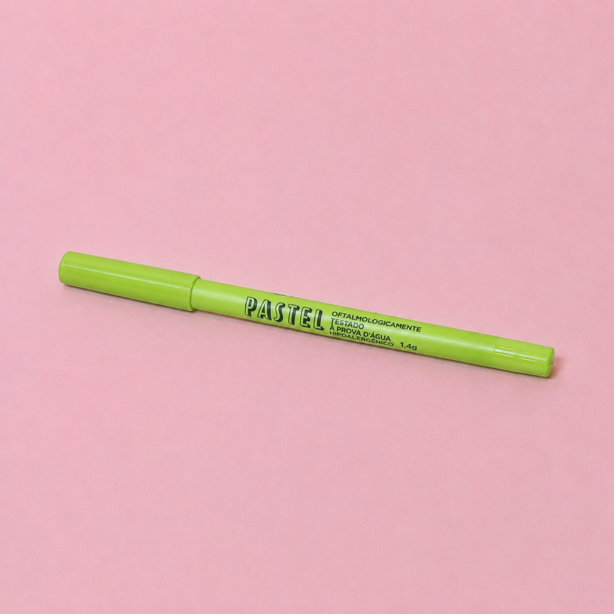 Lápis de Olho Verde