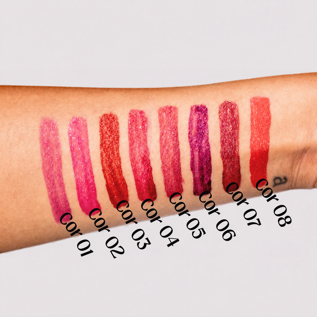 Lip Glitter Soft Bright Color